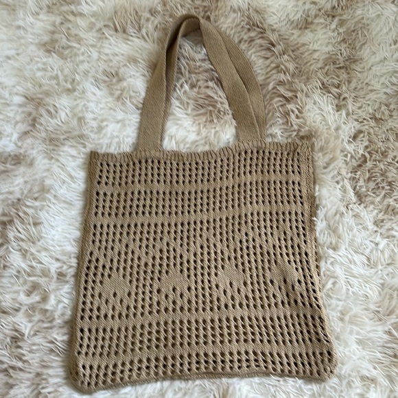 Source Unknown Handbags - Tan knit bag, handmade 🤎 simple and charming